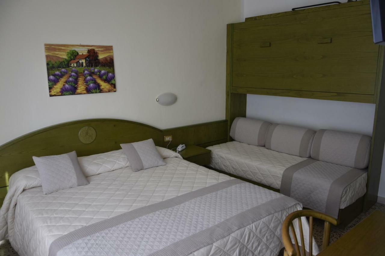 ארקליאה מארה Hotel Marilu מראה חיצוני תמונה